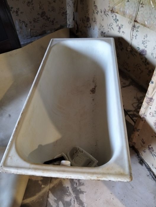 Продам ванну по ціні металолому