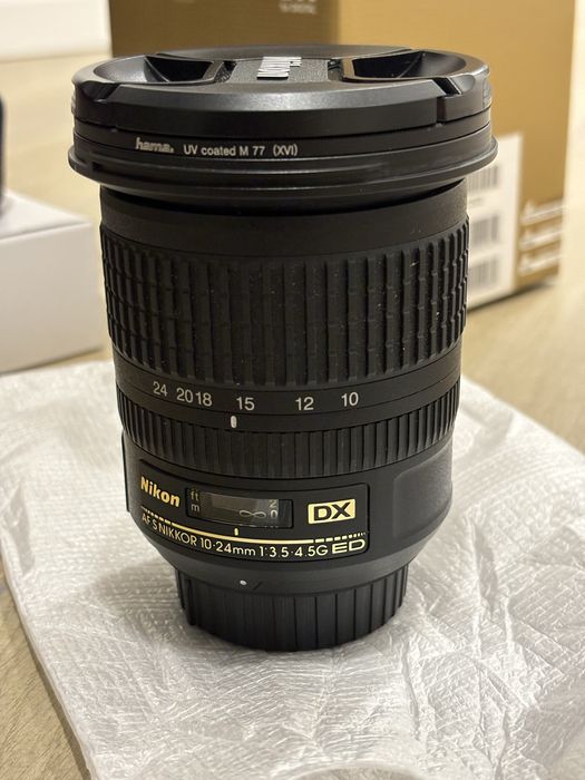 Nikon 10-24MM f:3.5-4,5 G com sensores SLR digitais no formato DX da Nikon.