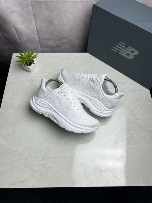 Кросівки Hoka Clifton 10 Розмір 38.5 Original Взуття