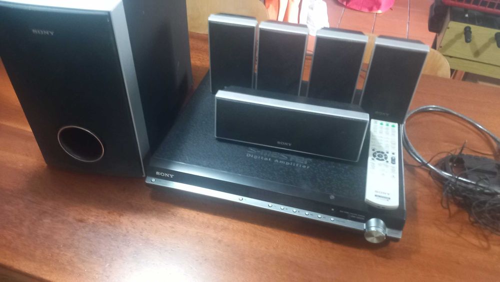 Leitor DVD colunas 5.1