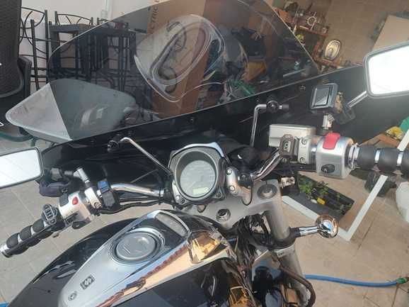Vendo Suzuki M800