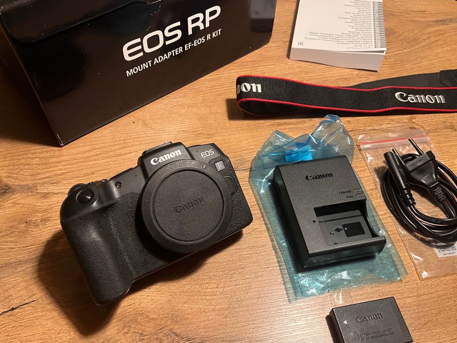 Canon EOS RP full-frame body aparat bezlusterkowiec obiektywy zestaw EF RF