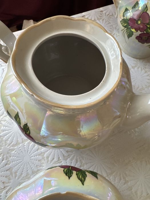 Сервіз велкиий чайник чашка цукорниця