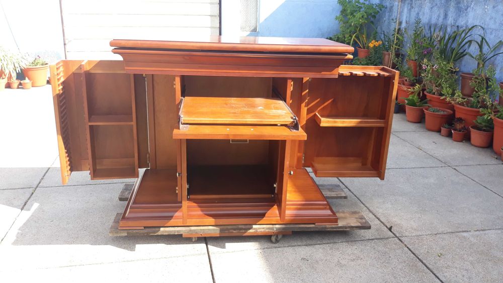 móvel bar multiusos.