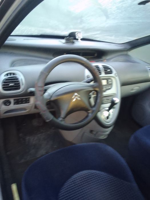 Консоль с аєрбегами , датч, спидом , климой ситроен ксара пикассо 2005