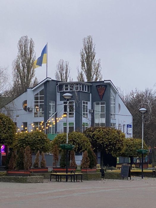 Офіс в оренду в центрі в парку, 3й поверх 33кв.м