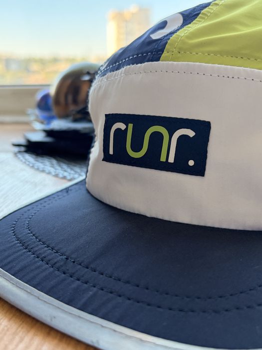 Бігова кепка RUNR