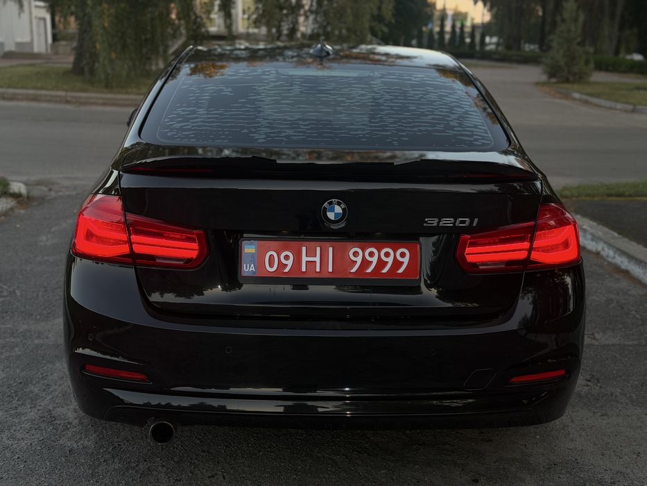 Продам Bmw 3-series f30 320i