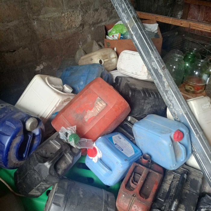 Продаю бочки 200 л