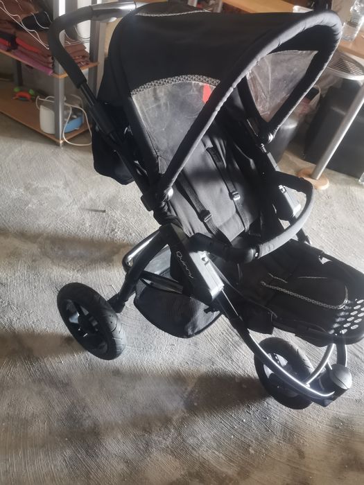 Carrinho trio de bebé