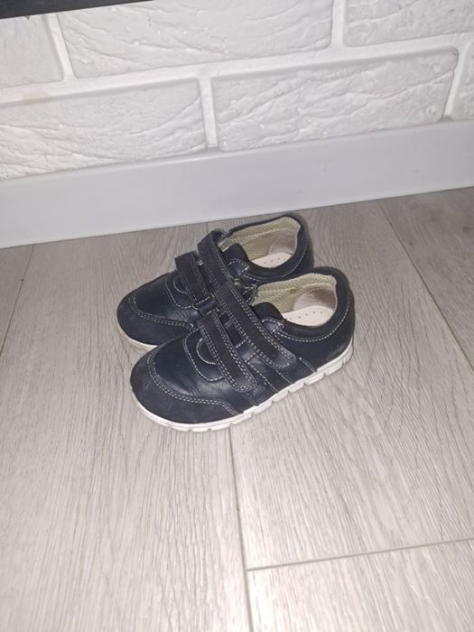 Ортопедичні кросівки