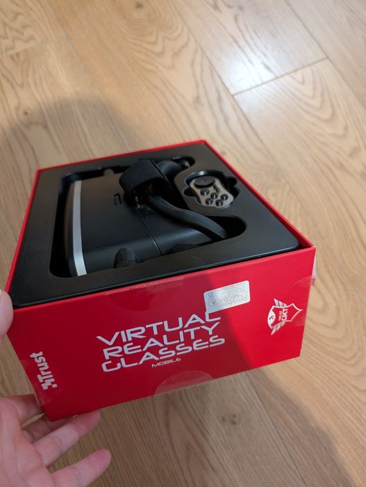 Gogle VR nieużywane
