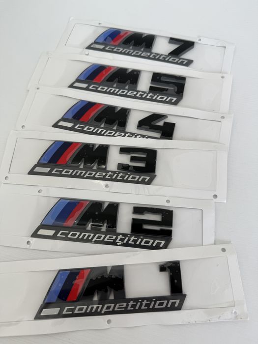 Емблема шильдик наклейка BMW М1 М2 М3 М4 М5 М7 шильдік БМВ М логотип