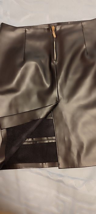 Шкіряна спідниця 54 розмір