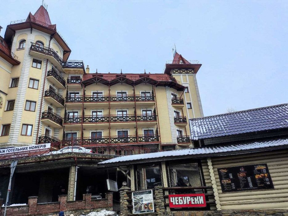 Готель в центрі Буковеля 850 м²