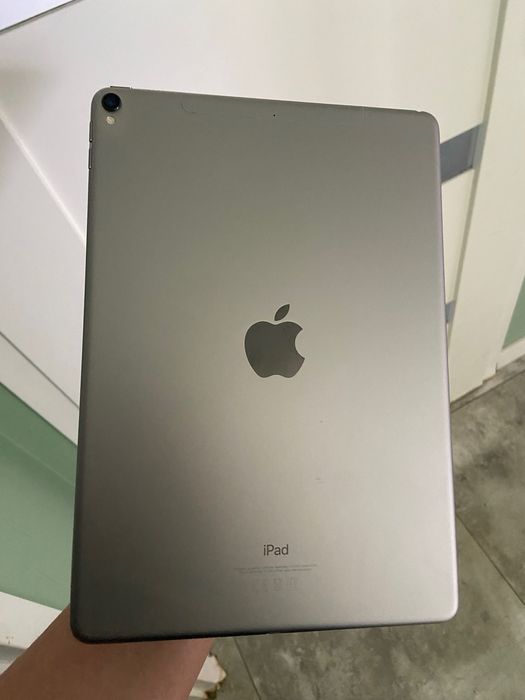 iPad Pro 10,5” 64GB Space Gray–Wi-Fi+Cellular 4G/LTE–bardzo dobry stan