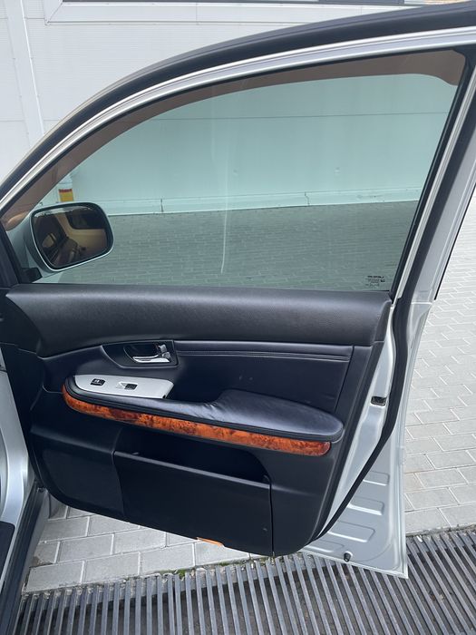 Продам Lexus rx330