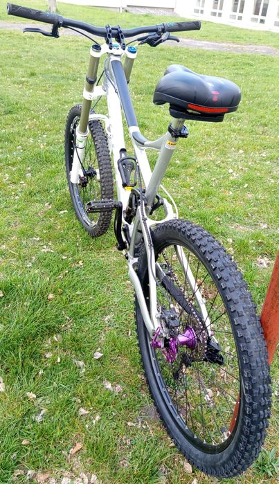 Rower Giant Reign 3 downhill freeride mtb