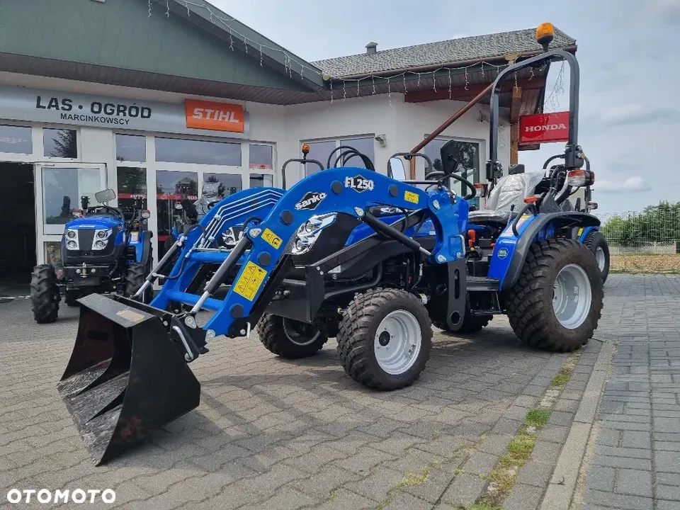 Marcinkowscy Autoryzowany Dealer John Deere  i Kioti top banner