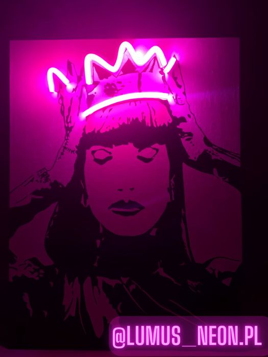 Prezent neonowy 2023