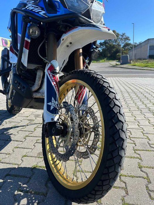 Acessórios Honda Africa Twin Barkbusters VPS + Proteções Frontais