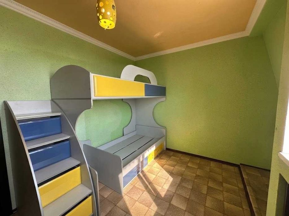 Продаж 3к квартири 90м². ДВОРІВНЕВА. З МЕБЛЯМИ та ТЕХНІКОЮ. ID:842