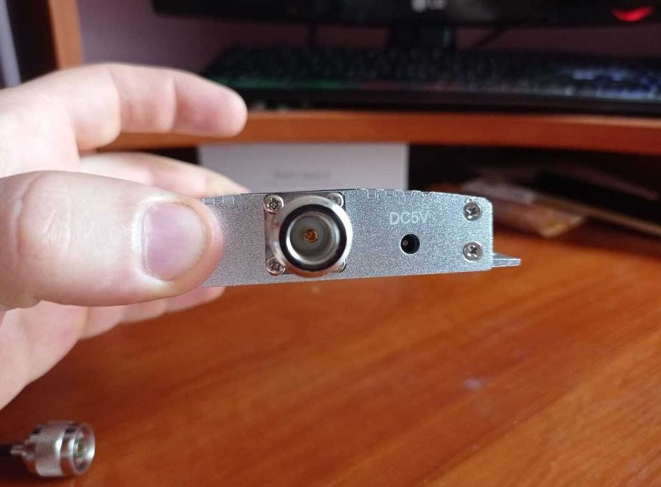 репитер усилитель мобильной связи стандарта gsm покрытие 150 м кв