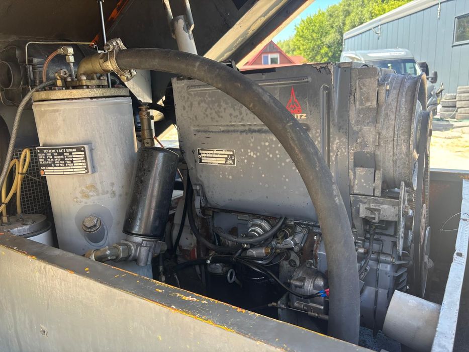 Urządzenie do piaskowania, sodowania, szkiełkowania.