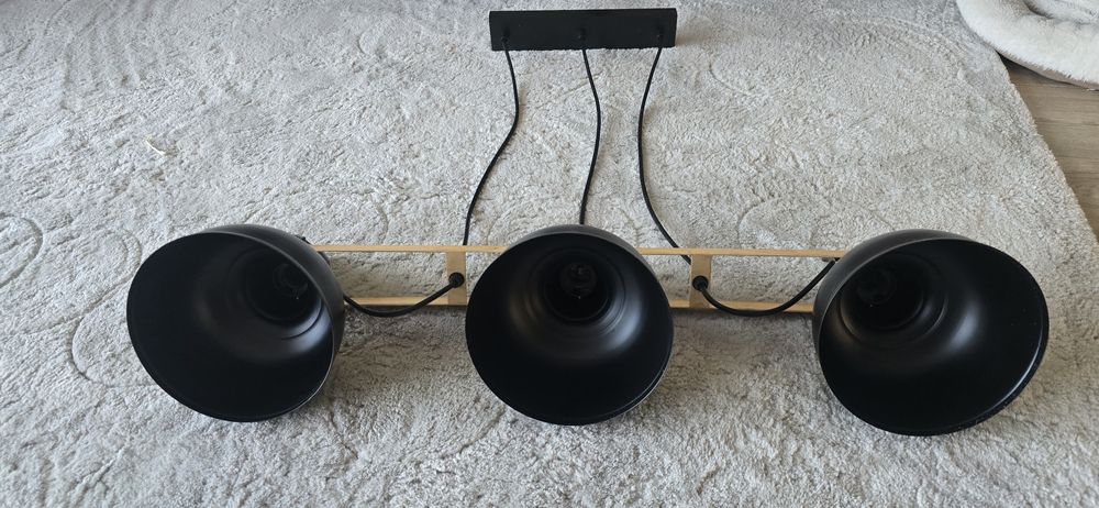 Lampa wisząca nad stól