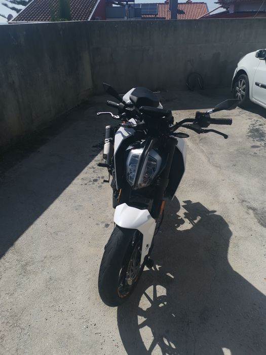 KTM Duke 125 de 2016