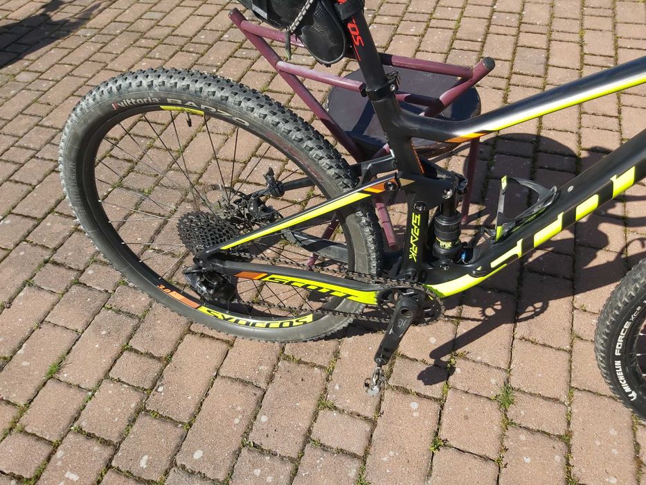 Bicicleta BTT Carbono