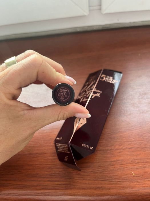 Tusz do rzęs Charlotte Tilbury Glossy black Nowy