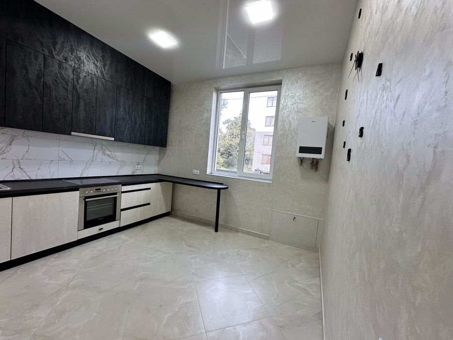 АН20 Сучасний котедж з ремонтом у Дублянах! Є ОСЕЛЯ!