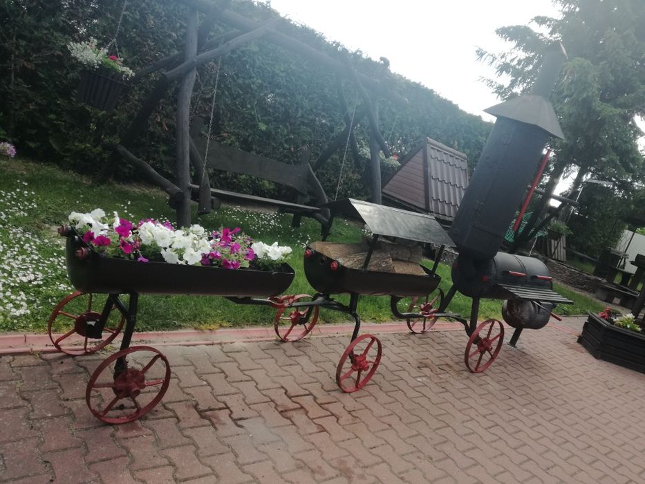 Grill wędzarnia lokomotywa wagony