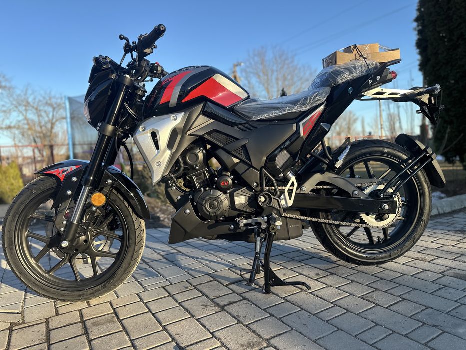Lifan SR220 4V Дорожній спортивний мотоцикл 2026