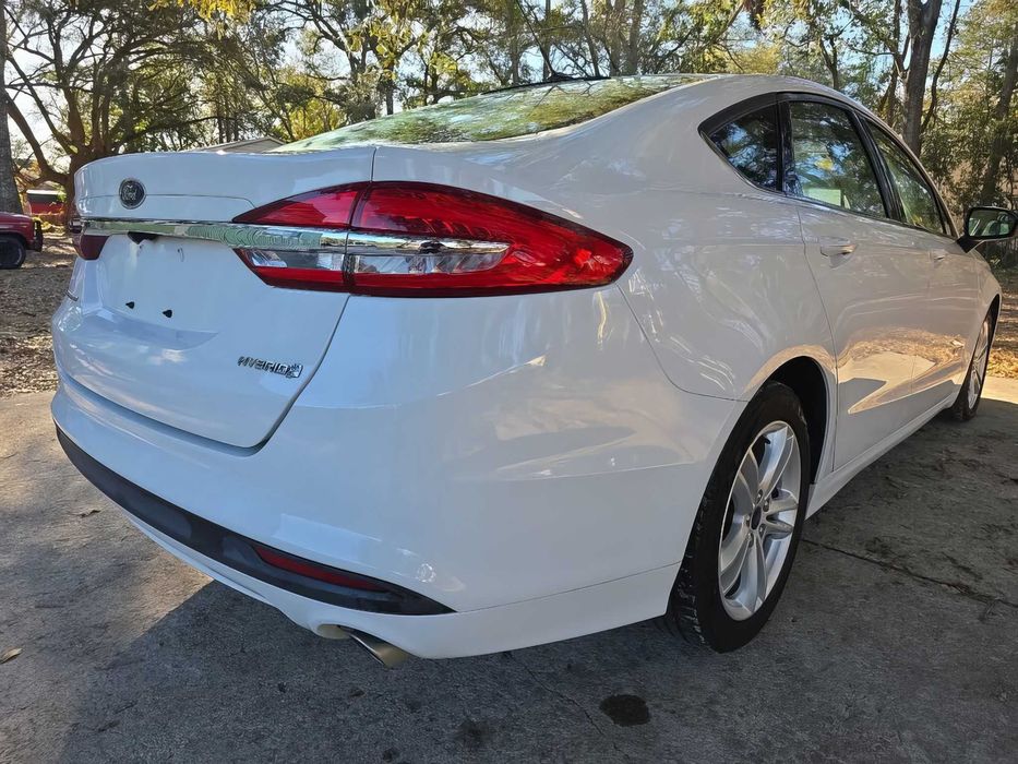 Ford Fusion Titanium      2018