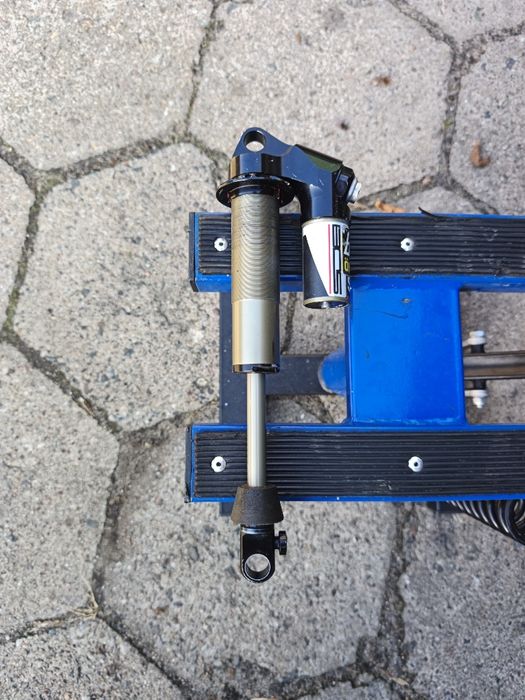 Damper Bos stoy 267x89 świeżo po serwisie!