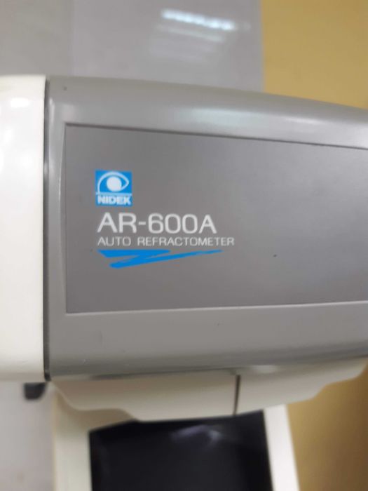 Autorefraktometr Nidek AR-600 S / okulistyczny