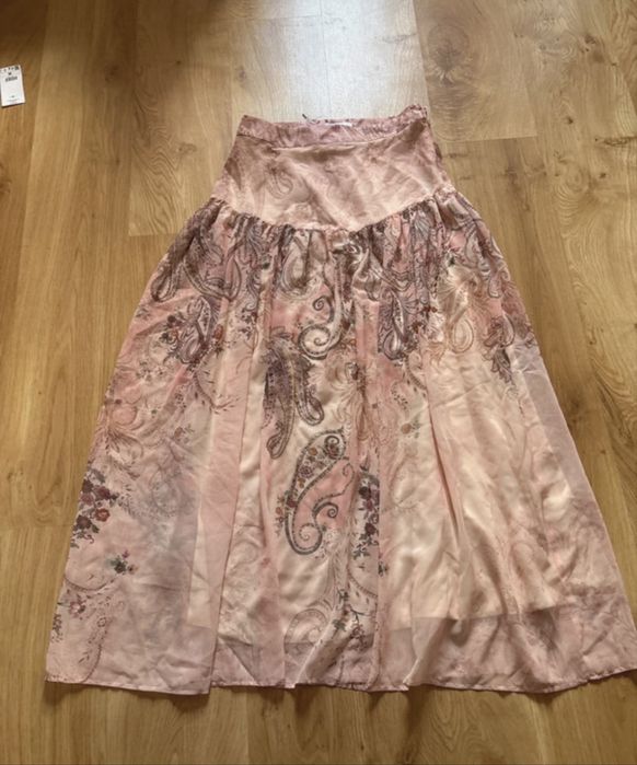 Reserved piekna maxi spodnica m/38 nowa bez metki