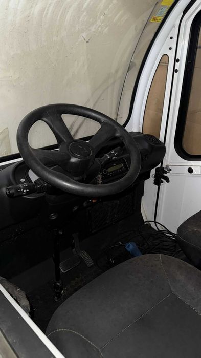 Goupil G3 de 2015 é um veículo utilitário 100% elétrico