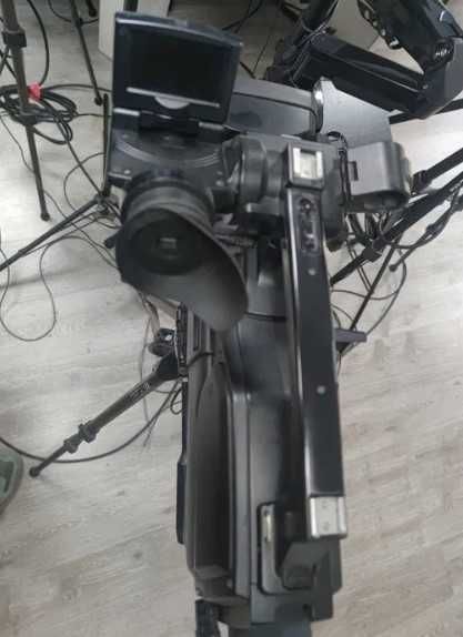 Відео камера професійна Sony HVR-HD1000E