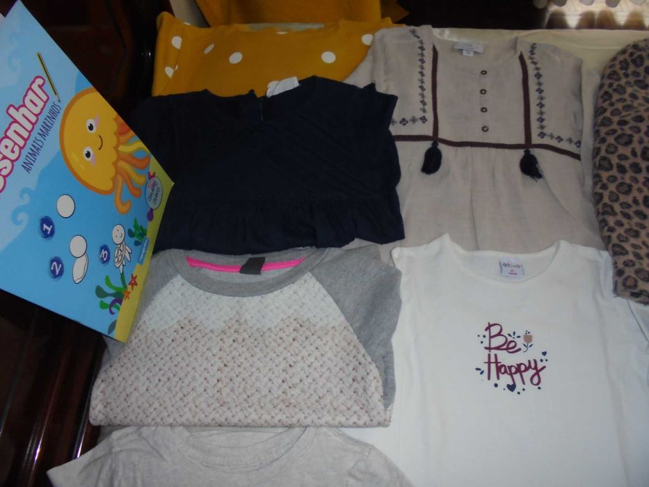 lote de roupa de menina o livro aprende a desenhar