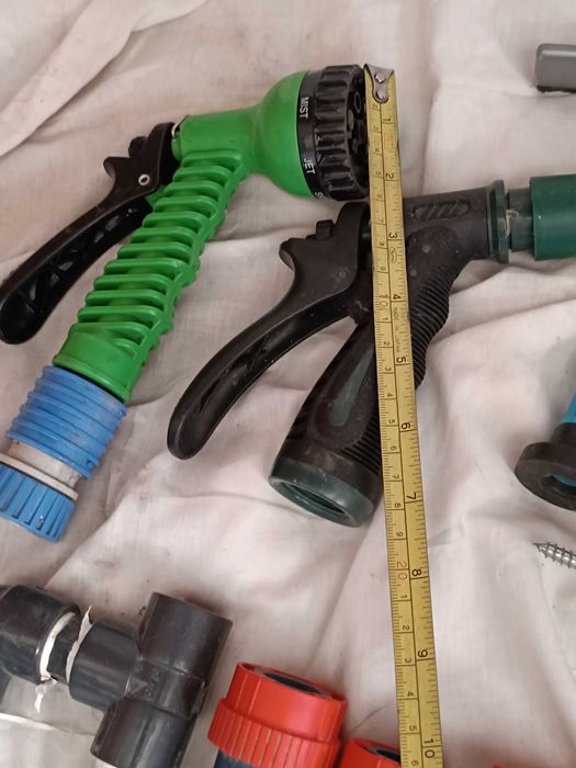 Conjunto de torneiras aspersores para mangueiras