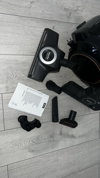 Odkurzacz Miele Boost CX1 Cat&Dog Turboszczotka