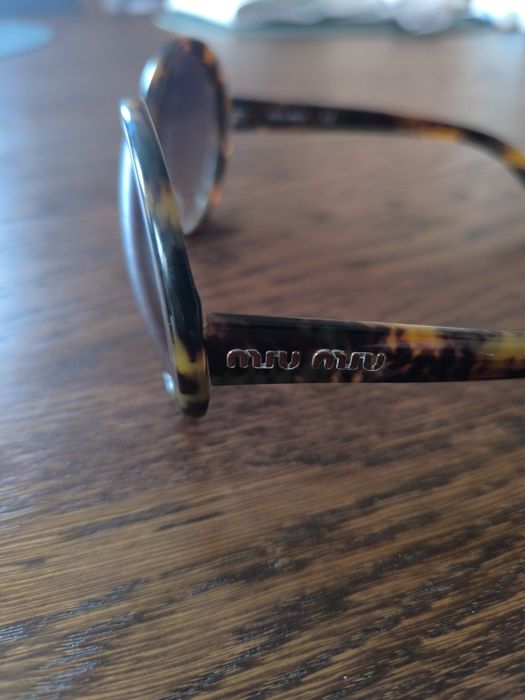 Okulary przeciwsłoneczne Miu Miu