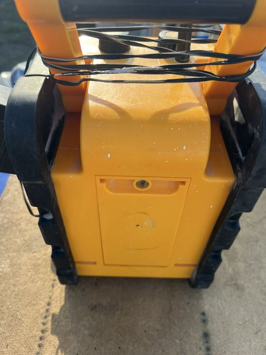 Радіо радіоприймач Clatronic