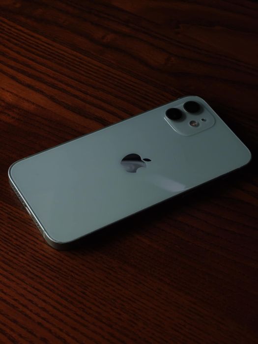 iPhone 12 100% kondycji