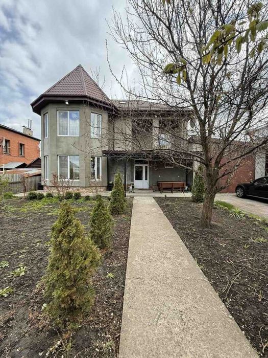 Продам будинок 204кв.м. 6 соток, сучасний стан, р-н Юрівка