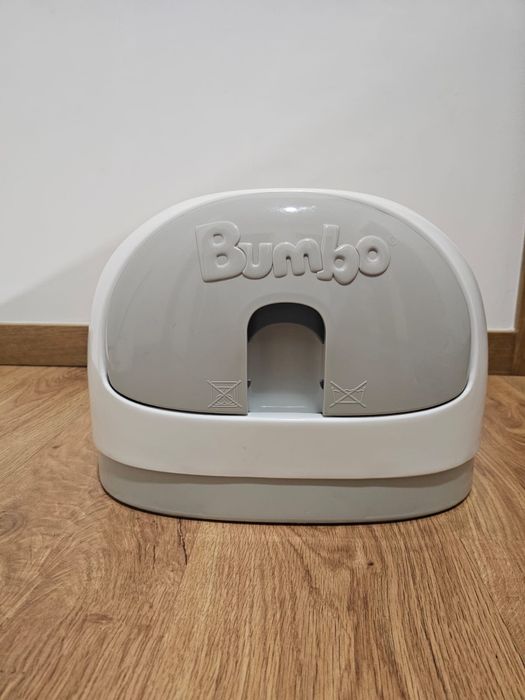 Bumbo - assento evolutivo