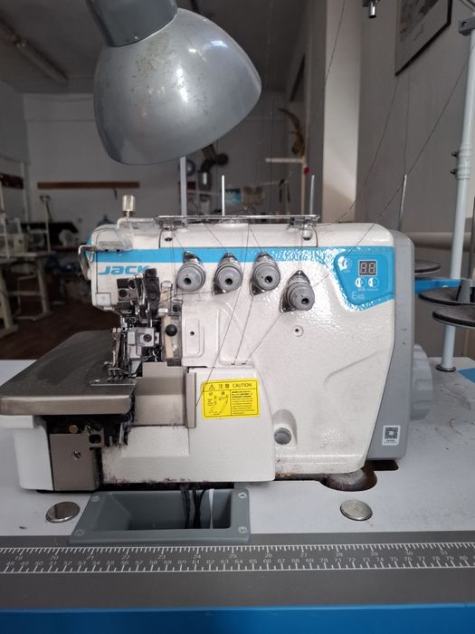 Оверлок Jack 5- ниточний